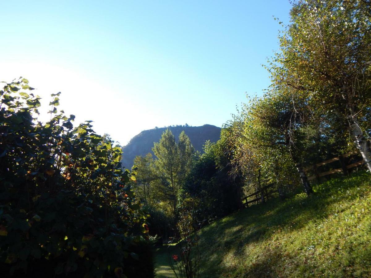 Les Chalets De Montorgueil Saurat Екстер'єр фото